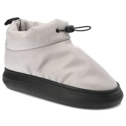 Szare Botki Venezia Ocieplane Buty Damskie. Szare botki Venezia, bez wzorów, ze skóry ekologicznej, bez obcasa, na platformie, bez zapięcia. Za 249.00 zł.