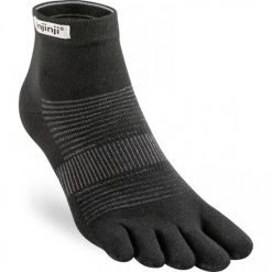 Skarpetki Injinji Lightweight Mini-Crew. Szare skarpetki Injinji, bez wzorów, ze skóry. Za 133.00 zł.