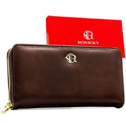 Portfel-piórnik damski wykonany ze skóry ekologicznej w brązowym kolorze - Rovicky. Brązowe portfele ROVICKY, bez wzorów, ze skóry ekologicznej. Za 45.00 zł.