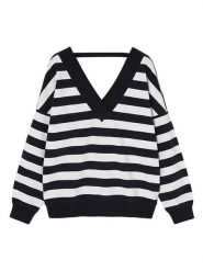 TATUUM Bluza "Neko" w kolorze granatowo-białym rozmiar: L. Białe bluzy Tatuum, l, bez wzorów, bez ramiączek, bez kaptura. Za 153.71 zł.