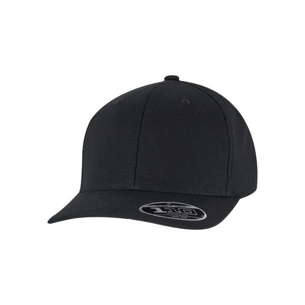 Czapka typu snapback Flexfit 110 Curved. Czarne czapki z daszkiem FLEXFIT, bez wzorów, z bawełny, klasyczne. Za 136.50 zł.