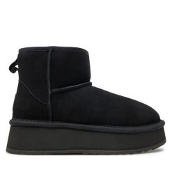 Śniegowce Mjuka. Czarne śniegowce Mjuka, bez wzorów, bez zapięcia. Za 369.99 zł.