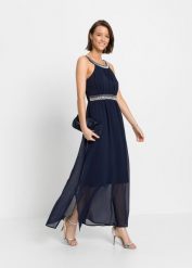 Długa sukienka z aplikacją ze sztrasów. Niebieskie sukienki bonprix, z aplikacjami, z szyfonu, eleganckie, bez kołnierzyka, bez ramiączek, maxi. Za 189.99 zł.