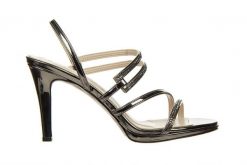 Sandały Bayla-187 587-1123 Platinum 187116, Czarny, Skóra ekologiczna - 41. Czarne sandały Bayla, bez wzorów, z lakierowanej skóry, biznesowe, bez obcasa, bez zapięcia. W wyprzedaży za 116.10 zł.