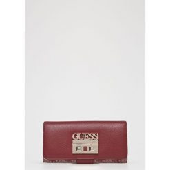 Guess Jeans - Portfel. Szare portfele Guess Jeans, z aplikacjami, z jeansu. Za 279.90 zł.