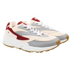 Niskie Skórzane Buty Treningowe Dla Kobiet 94. Czerwone buty treningowe Fila, bez wzorów, z materiału, bez zapięcia. Za 397.99 zł.