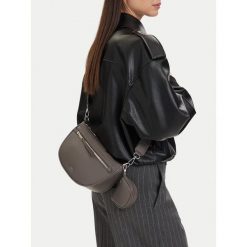 Torebka JENNY. Szare listonoszki Jenny, bez wzorów, bez dodatków. Za 129.99 zł.