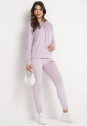 Jasnofioletowy Komplet Dresowy z Weluru Bluza z Kapturem i Spodnie z Gumką w Pasie Avinlia. Fioletowe bluzy Born2be, m, bez wzorów, z dresówki, z kapturem. W wyprzedaży za 72.24 zł.