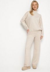 Jasnobeżowy Dzianinowy Komplet z Wełną Sweter z Półgolfem i Szerokie Spodnie Lanerra. Brązowe swetry Born2be, bez wzorów, z bawełny, klasyczne, bez ramiączek. Za 129.99 zł.