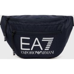 EA7 Emporio Armani - Nerka 275979.CC980 kolor granatowy. Niebieskie nerki i saszetki EA7 Emporio Armani, bez wzorów, bez dodatków. W wyprzedaży za 219.99 zł.