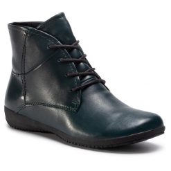 Botki Josef Seibel. Zielone botki Josef Seibel, bez wzorów, bez obcasa, na płaskiej podeszwie, bez zapięcia. Za 359.99 zł.