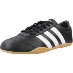 Buty ADIDAS GRAND COURT LO Czarny. Czarne buty trekkingowe adidas, bez wzorów, ze skóry, bez zapięcia, trekkingowe. Za 265.99 zł.