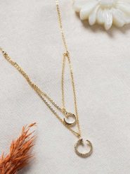 Lodie Silver Pozłacany naszyjnik z zawieszką - dł. 50 cm rozmiar: onesize. Szare naszyjniki Lodie Silver, z materiału, z cyrkonią, metalowe. Za 73.99 zł.