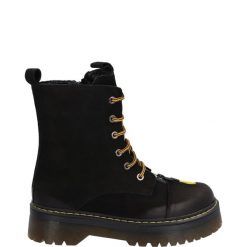 BOTKI W KOLORZE CZARNYM 00102354N BLACK. Czarne botki Venezia, bez wzorów, z nubiku, bez obcasa, bez zapięcia. Za 279.00 zł.