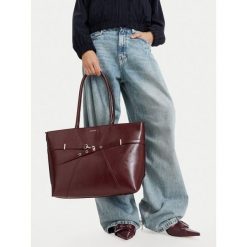 Torebka Jenny Fairy. Czerwone shopper bag Jenny Fairy, bez wzorów, bez dodatków. Za 159.99 zł.