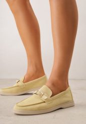 Żółte Mokasyny Ozdobione Metaliczną Klamrą Murielori. Żółte mokasyny Renee, bez wzorów, z jeansu. Za 109.99 zł.