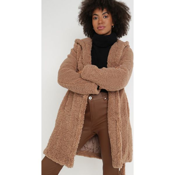 Brązowy Płaszcz Futrzany Abamis. Brązowe płaszcze Born2be, l, bez wzorów, z futra. Za 69.99 zł.