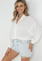 Biała Bawełniana Koszula Oversize z Szerokimi Rękawami Melillia. Białe koszule Born2be, m, bez wzorów, z bawełny, bez kołnierzyka, bez ramiączek. W wyprzedaży za 118.99 zł.