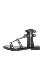 Patrizia Pepe Skórzane sandały w kolorze czarnym rozmiar: 33. Czarne sandały Patrizia Pepe, z aplikacjami, klasyczne, bez obcasa, bez zapięcia. Za 351.95 zł.