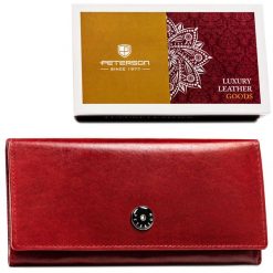 Portfel damski Peterson PTN 1680133-TVT czerwony. Czerwone portfele Peterson, bez wzorów, ze skóry. Za 114.99 zł.