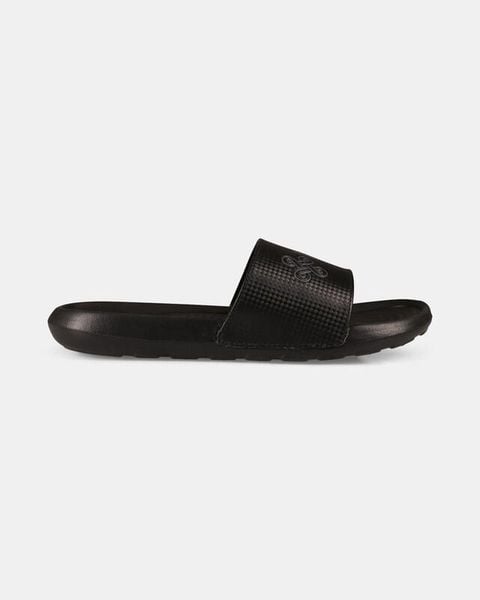 Klapki basenowe Kilpi Flopy. Czarne klapki Kilpi, bez wzorów, eleganckie, bez obcasa, bez zapięcia. Za 70.90 zł.