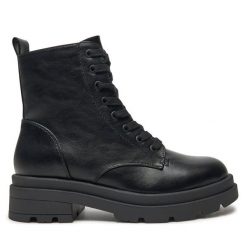 Botki Call It Spring. Czarne botki Call it Spring, bez wzorów, bez obcasa, na płaskiej podeszwie, bez zapięcia. Za 259.99 zł.
