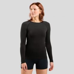Bluza termoaktywna damska Odlo Performance Light Eco BL Top Crew Neck LS. Czarne bielizna termoaktywna damska ODLO, l, bez wzorów, sportowe, bez ramiączek, bez kaptura. Za 224.99 zł.
