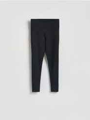 Bawełniane legginsy - czarny. Czarne legginsy Reserved, bez wzorów, z bawełny. Za 89.99 zł.