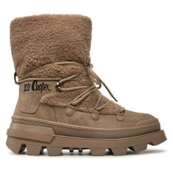 Botki Lee Cooper. Brązowe botki Lee Cooper, bez wzorów, bez obcasa, na płaskiej podeszwie, bez zapięcia. Za 179.99 zł.
