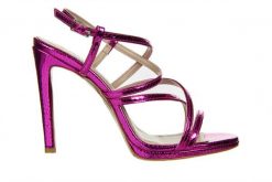 Sandały Bayla-187 589-1127 Fuchia 187129, Różowy, Skóra ekologiczna - 40. Czerwone sandały Bayla, bez wzorów, z lakierowanej skóry, bez obcasa, na platformie, bez zapięcia. W wyprzedaży za 152.10 zł.
