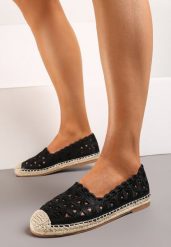 Czarne Espadryle z Ażurową Cholewką i Plecioną Płaską Podeszwą Plicia. Czarne espadryle Born2be, w ażurowe wzory, eleganckie, z okrągłym noskiem, bez obcasa, na płaskiej podeszwie. W wyprzedaży za 72.24 zł.