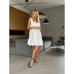 Sukienka Coconut White. Białe sukienki ClothStore, bez wzorów, z poliesteru, bez kołnierzyka, bez ramiączek. W wyprzedaży za 83.30 zł.