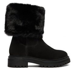 Botki Geox. Czarne botki Geox, bez wzorów, bez obcasa, na płaskiej podeszwie, bez zapięcia. Za 449.99 zł.