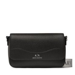 Torebka Armani Exchange. Czarne listonoszki Armani Exchange, bez wzorów, bez dodatków. Za 589.99 zł.