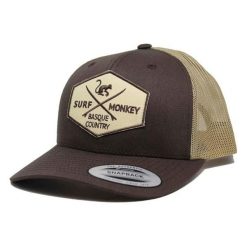 Czapka Trucker - 6 Paneli / Rozmiar uniwersalny (Brązowy/Czarny). Brązowe czapki z daszkiem SURF MONKEY, z aplikacjami, sportowe. Za 179.95 zł.