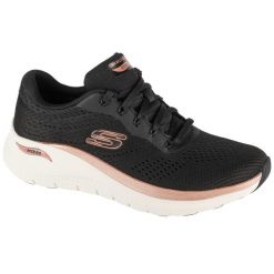 Buty sportowe damskie, Arch Fit 2.0 - Glow The Distance. Czarne buty sportowe lifestyle Skechers, bez wzorów, casualowe, bez zapięcia. Za 399.99 zł.