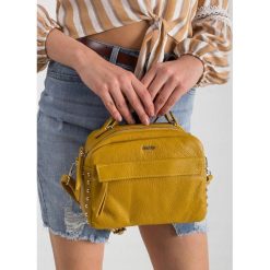 Torebka damska skórzany kuferek Rovicky żółta - Żółty. Żółte torebki klasyczne ROVICKY, bez wzorów, ze skóry, eleganckie, bez dodatków. Za 179.99 zł.
