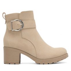 Botki Clara Barson. Brązowe botki Clara Barson, bez wzorów, bez obcasa, na słupku, bez zapięcia. Za 111.99 zł.