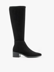 Czarne elastyczne kozaki z szeroką cholewką. Czarne kozaki Brawo sp. z o.o., bez wzorów, z syntetyku, sportowe, bez obcasa, na obcasie, bez zapięcia. Za 449.99 zł.