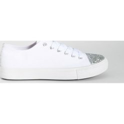 Trampki z brokatowym noskiem - Biały. Trampki marki Sinsay. Za 49.99 zł.