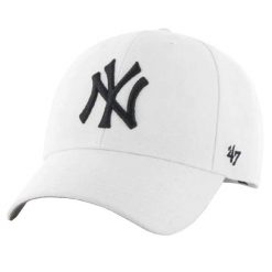 Czapka z daszkiem dla dorosłych 47 Brand New York Yankees. Białe czapki z daszkiem 47 Brand, bez wzorów, sportowe. Za 99.99 zł.