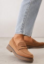 Brązowe Klasyczne Mokasyny VICES z Imitacji Zamszu Echinos. Brązowe mokasyny Born2be, z aplikacjami, z jeansu. Za 119.99 zł.