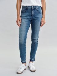 OPUS Dżinsy - Slim fit - w kolorze niebieskim rozmiar: 42/L28. Niebieskie jeansy Opus, l, z aplikacjami, ze skóry, klasyczne, z podwyższonym stanem. Za 180.91 zł.