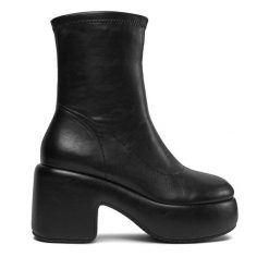 Botki Bronx. Czarne botki Bronx, bez wzorów, bez obcasa, na słupku, bez zapięcia. Za 319.99 zł.