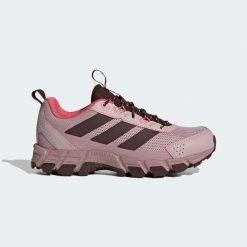Buty trekkingowe Terrex Rockadia. Fioletowe buty trekkingowe adidas, z gumy, bez zapięcia. Za 259.00 zł.