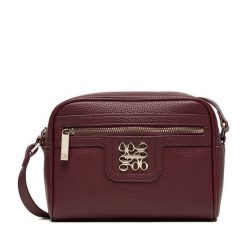 Torebka Nine West. Czerwone listonoszki Nine West, bez wzorów, bez dodatków. Za 149.99 zł.
