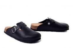 DR. BRINKMANN 600159-01 schwarz, klapki damskie. Czarne klapki Dr. Brinkmann, bez wzorów, ze skóry, bez obcasa, bez zapięcia. Za 246.42 zł.