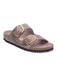 Birkenstock Skórzane klapki "Arizona" w kolorze fioletowym rozmiar: 40. Różowe klapki Birkenstock, bez wzorów, klasyczne, z otwartym noskiem, bez obcasa, bez zapięcia. Za 583.95 zł.