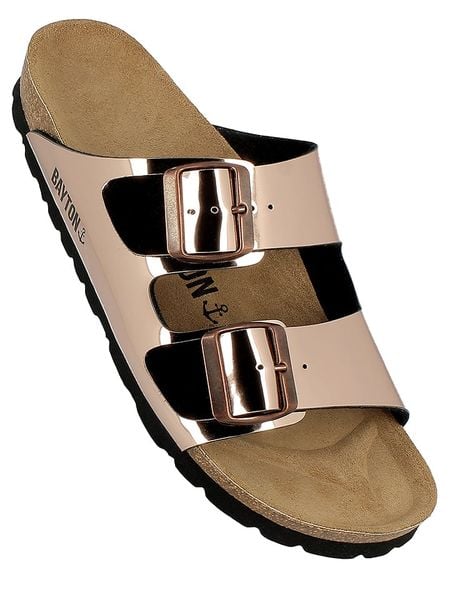 BAYTON Klapki w kolorze miedzianym rozmiar: 40. Brązowe klapki Bayton, bez wzorów, klasyczne, z otwartym noskiem, bez obcasa, bez zapięcia. Za 114.44 zł.