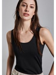 Street One Top w kolorze czarnym rozmiar: 38. Czarne topy Street One, bez wzorów, street, bez kołnierzyka, bez ramiączek. Za 61.89 zł.